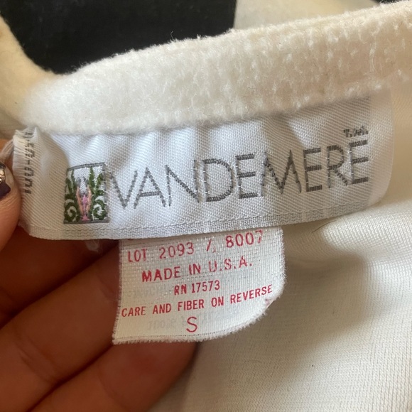 Authentic Vintage 70s Vandemere Floor length Robe - cream and baby blue - size S - Picture 11 of 11